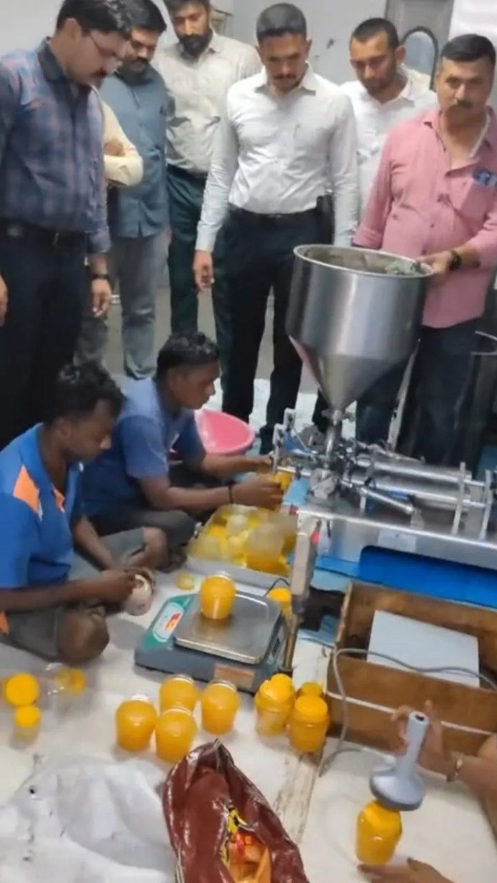 2,000 kg Fake Ghee Worth ₹14 Lakh Seized in Surat; Two Arrested in Adulteration Crackdown