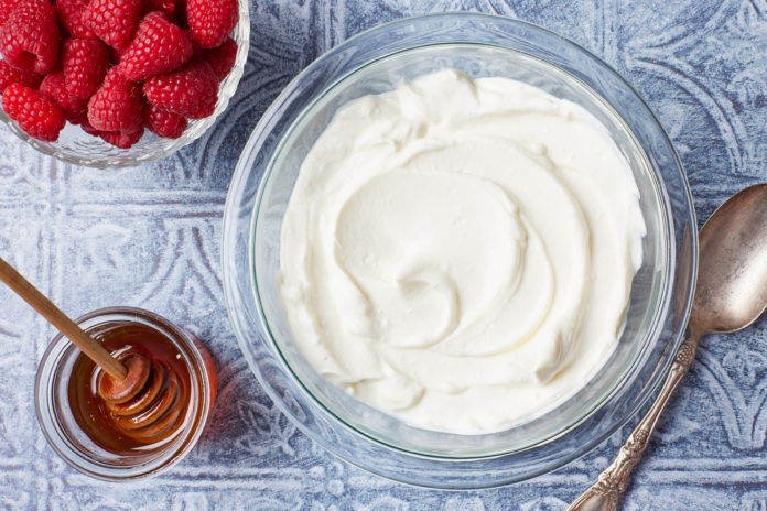 Home Remedies to Prevent Yogurt From Turning Sour in Summer