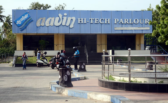 Aavin Likely to Raise Milk Procurement Price by ₹5–₹7 to Reverse Falling Milk Supply