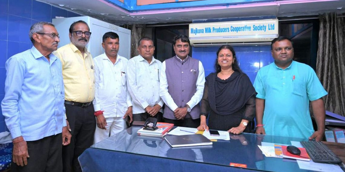 Kerala Delegation Visits Banas Dairy to Study Gujarat’s Cooperative Dairy Model