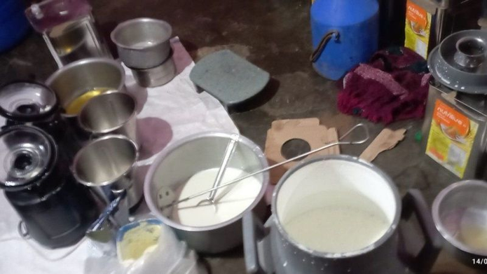 Maharashtra FDA Uncovers Synthetic Milk Adulteration Network; 25 Arrested