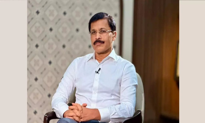 Maharashtra Plans Digital Milk Tracking System to Curb Adulteration