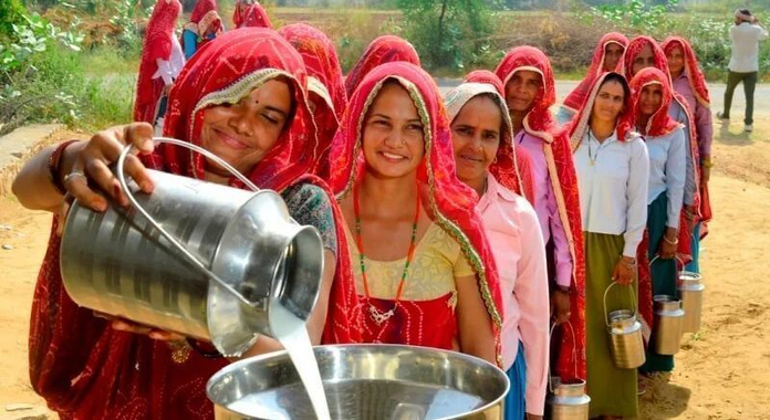 NDDB-Backed Multi-State Cooperative Targets Network of 20,000 Village Dairy Societies NDDB-Backed Multi-State Cooperative Targets Network of 20,000 Village Dairy Societies
