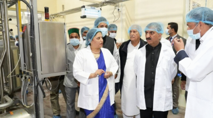 Himachal Leads the Way: First State to Offer MSP on Milk